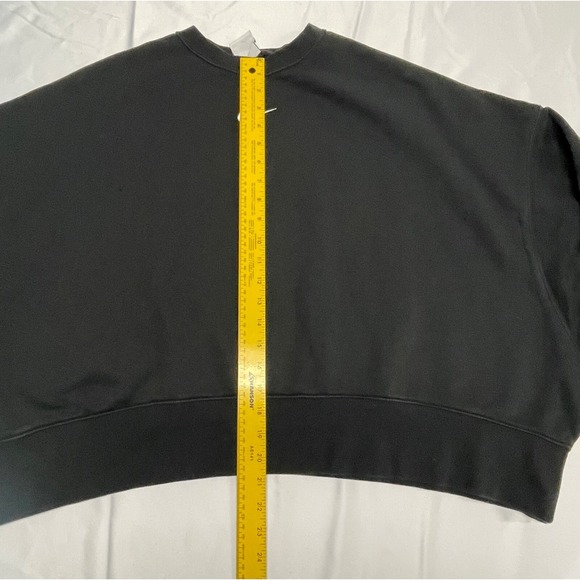 NIKE Sportswear NSW Essential Collection Women Black Crew fleece Oversized XL - Picture 4 of 9